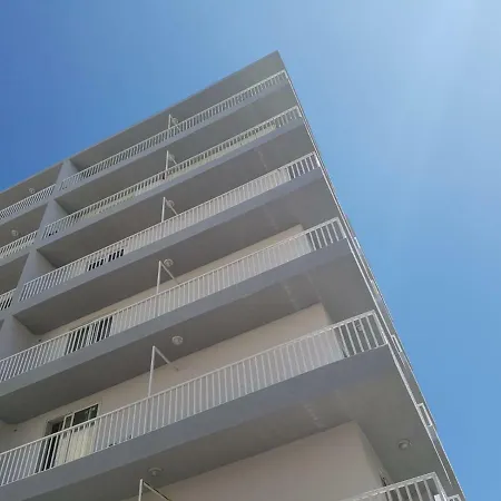Sea Point Court Appartamento St. Paul's Bay